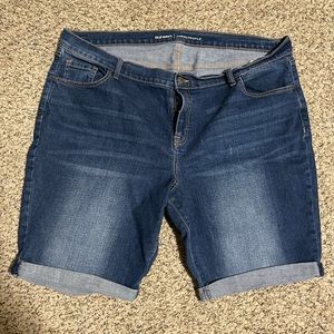 Old navy shorts